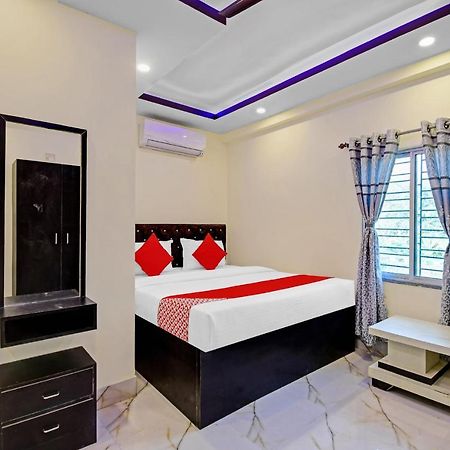 Oyo 86602 Hotel Dream Palace Καλκούτα Εξωτερικό φωτογραφία