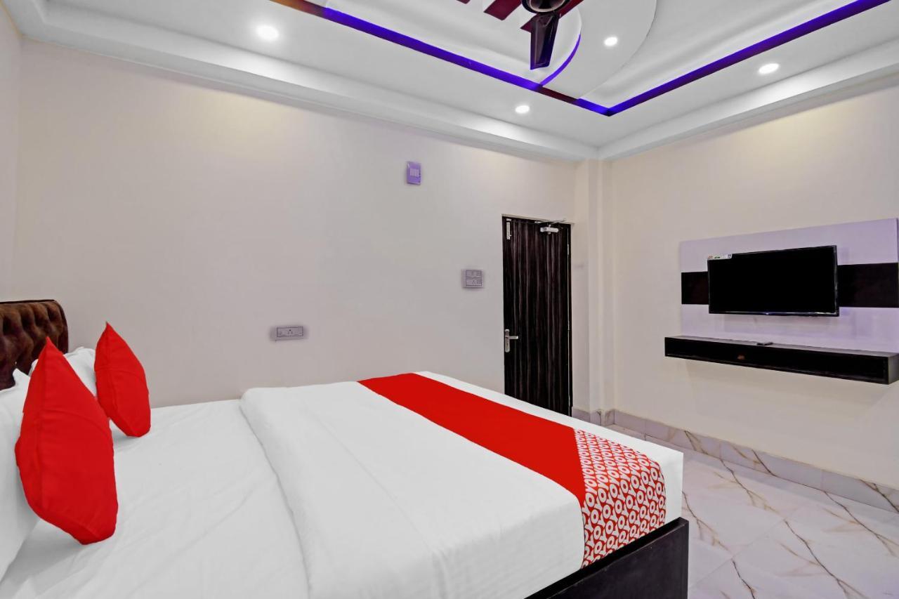 Oyo 86602 Hotel Dream Palace Καλκούτα Εξωτερικό φωτογραφία