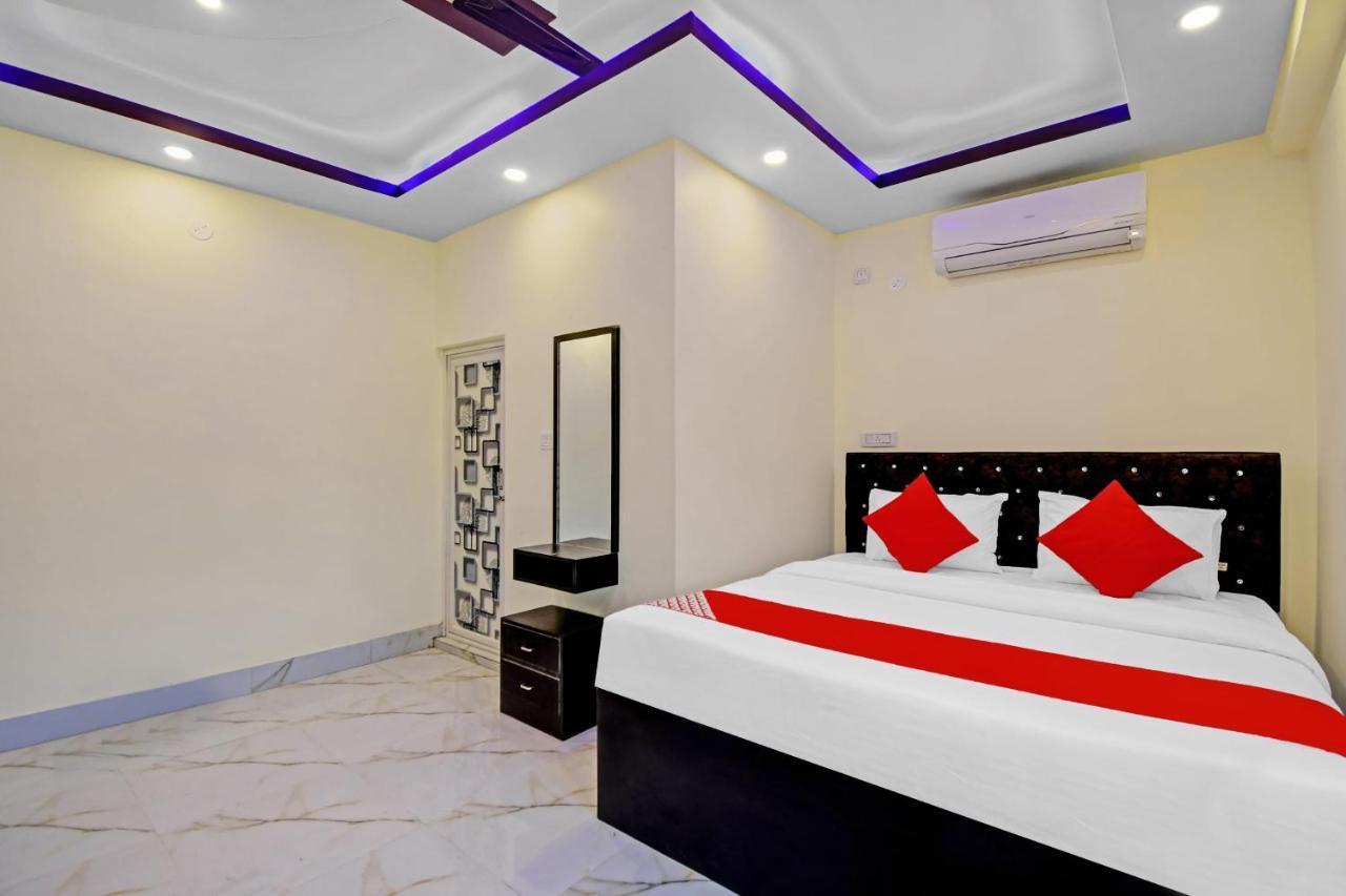 Oyo 86602 Hotel Dream Palace Καλκούτα Εξωτερικό φωτογραφία